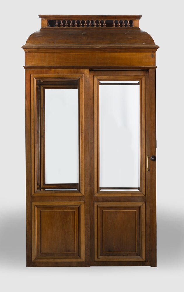 Nichelino, Palazzina di Caccia di Stupinigi, Officine meccaniche Stigler, Ascensore - dopo il restauro