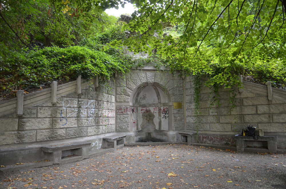 96-CR-2019_Rivoli, Piazzale Mafalda di Savoia, G. B. Alloati, Fontana monumentale