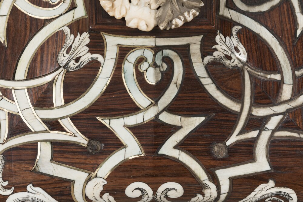 Roma, Palazzo del Quirinale, P. Piffetti, Piedistallo per il ratto di Proserpina, inv. PR 371 - durante il restauro