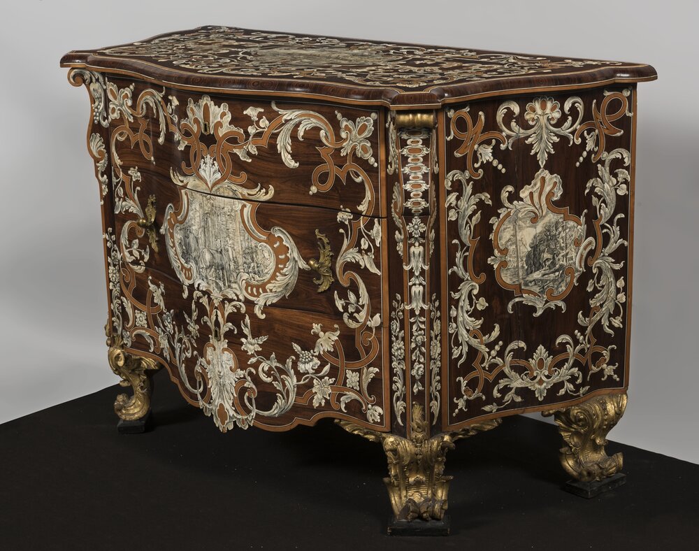 124mc-28-AL-2017_Roma, Palazzo del Quirinale, P. Piffetti, Cassettone, inv. PR 370