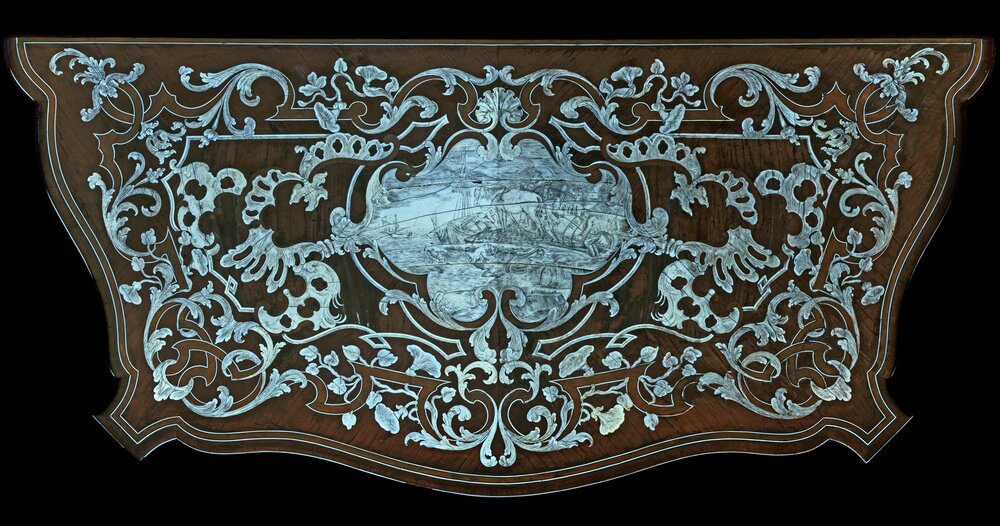 Roma, Palazzo del Quirinale, P. Piffetti, Cassettone, inv. PR 370 - analisi UV durante il restauro