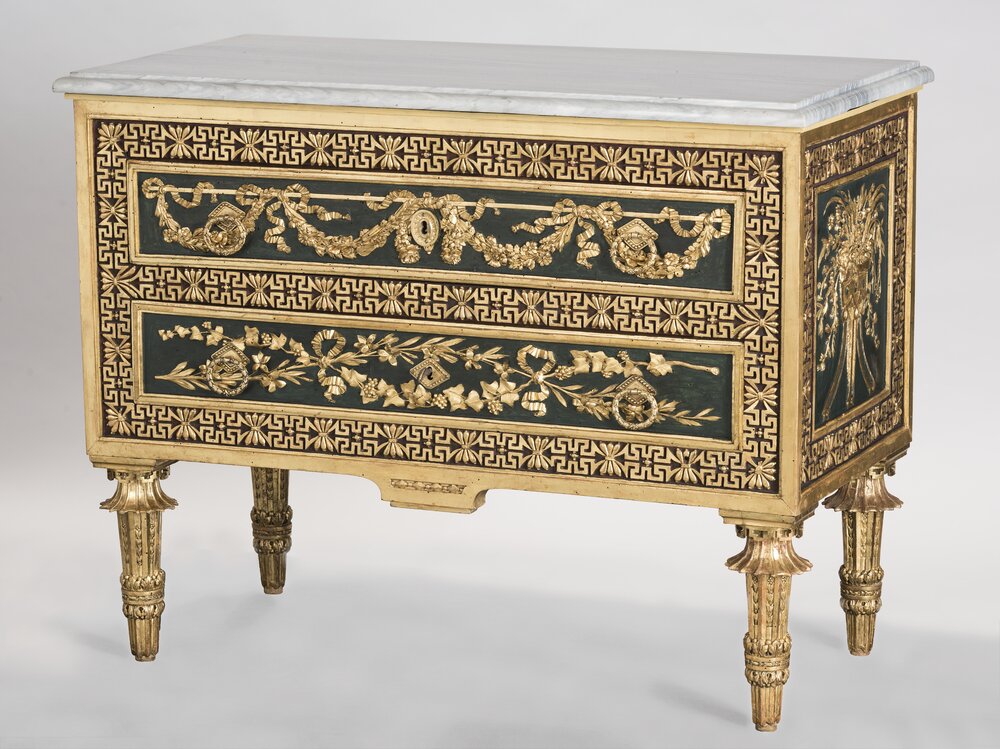 Turin, Palazzo Reale, B. Ferrero, Cassettone, inv. DC 10096 - after restoration