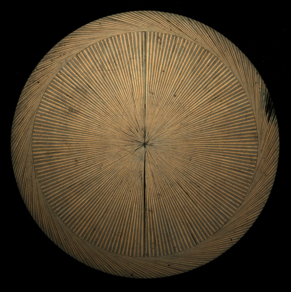 Turin, Palazzo Reale, G. G. Descalzi (the Bell Tower), Round table with radial inlays, inv. 4805 - UV analysis