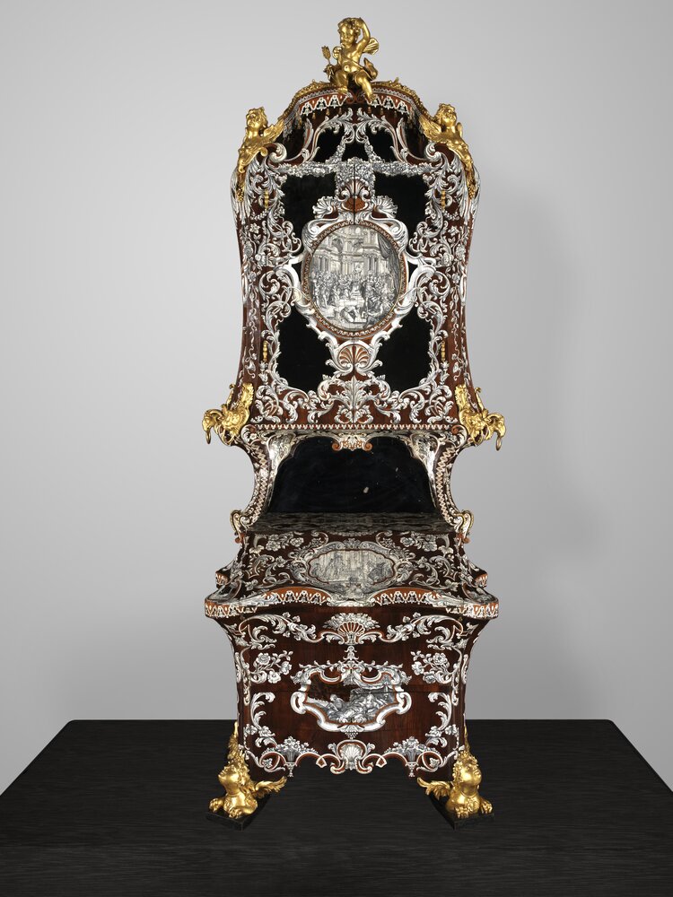 20-AL-2008_Turin, Museum of Decorative Arts Accorsi-Ometto, P. Piffetti, Folding chest of drawers with two doors (double body), inv. M39