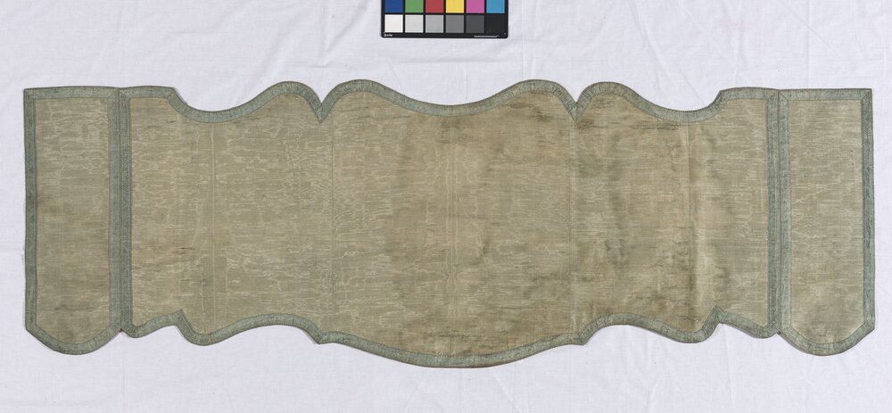 41mc06-AL-2015_Saluzzo, Castello della Manta (FAI), Tendaggio letto a baldacchino Camera di Michele Antonio