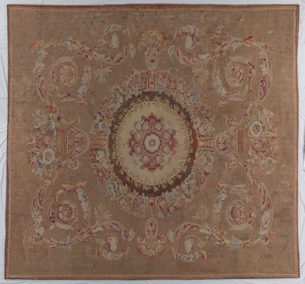 Valsolda, Villa Fogazzaro Roi (FAI), Manifattura Aubusson, Tappeto tessuto ad arazzo - dopo il restauro