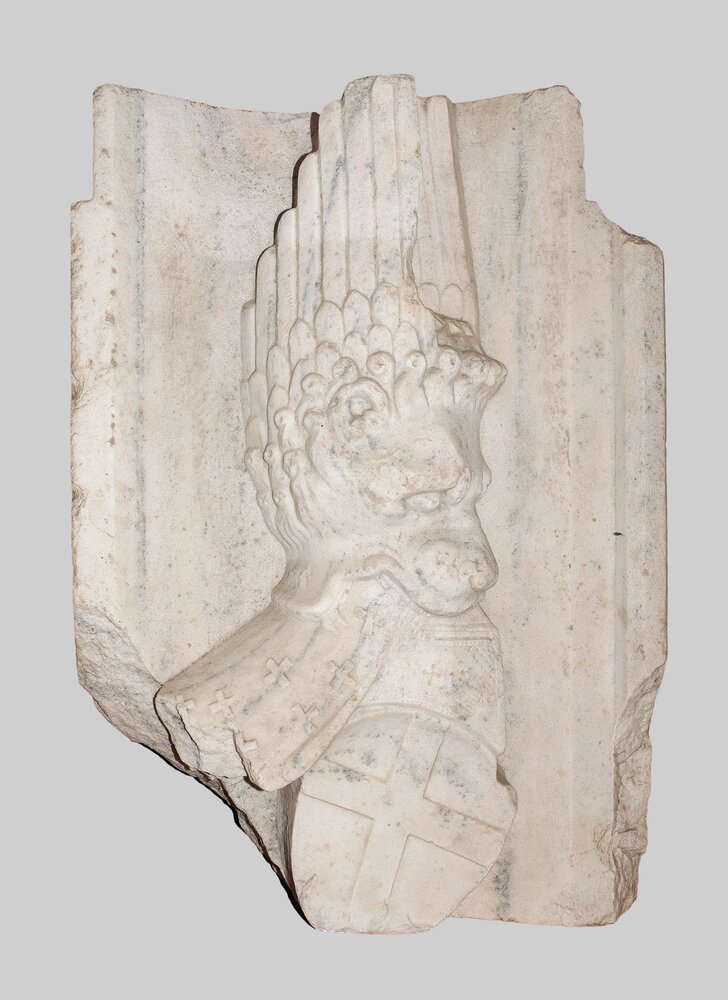 Venaria, Reggia, Stemma medievale dei duchi di Savoia, inv. R 7961 - durante il restauro