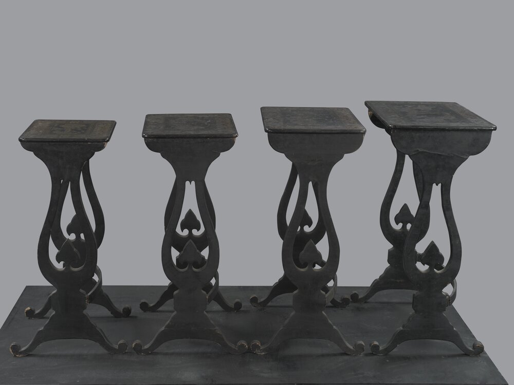 37-AL-2006_Nichelino, Hunting lodge by Stupinigi, Four oriental tables, inv. 966