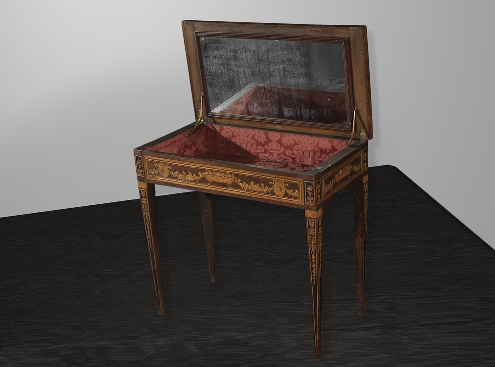 Nichelino, Stupinigi Hunting Lodge, Coffee table, inv. 6886 - after restoration