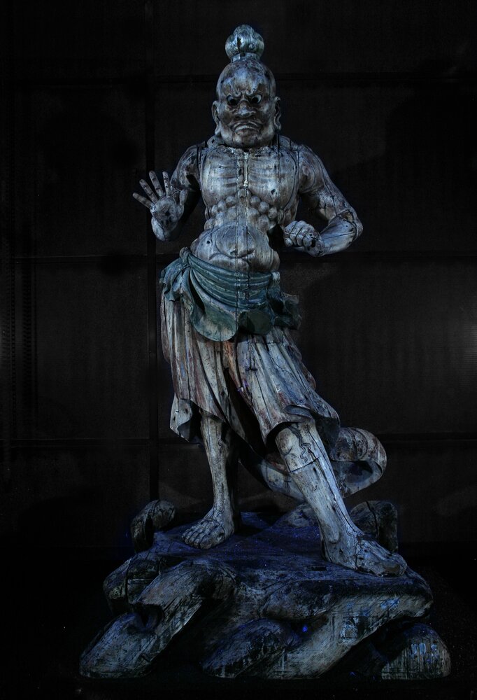 Torino, Museo d'Arte Orientale, Kongo Rikishi inv. Js/7.D - analisi UV