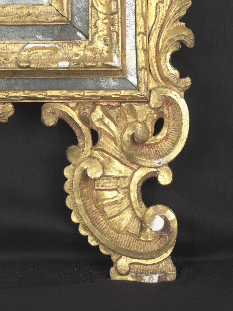 Nichelino, Stupinigi Hunting Lodge, Mirror, inv. 2988 - during restoration, grouting 