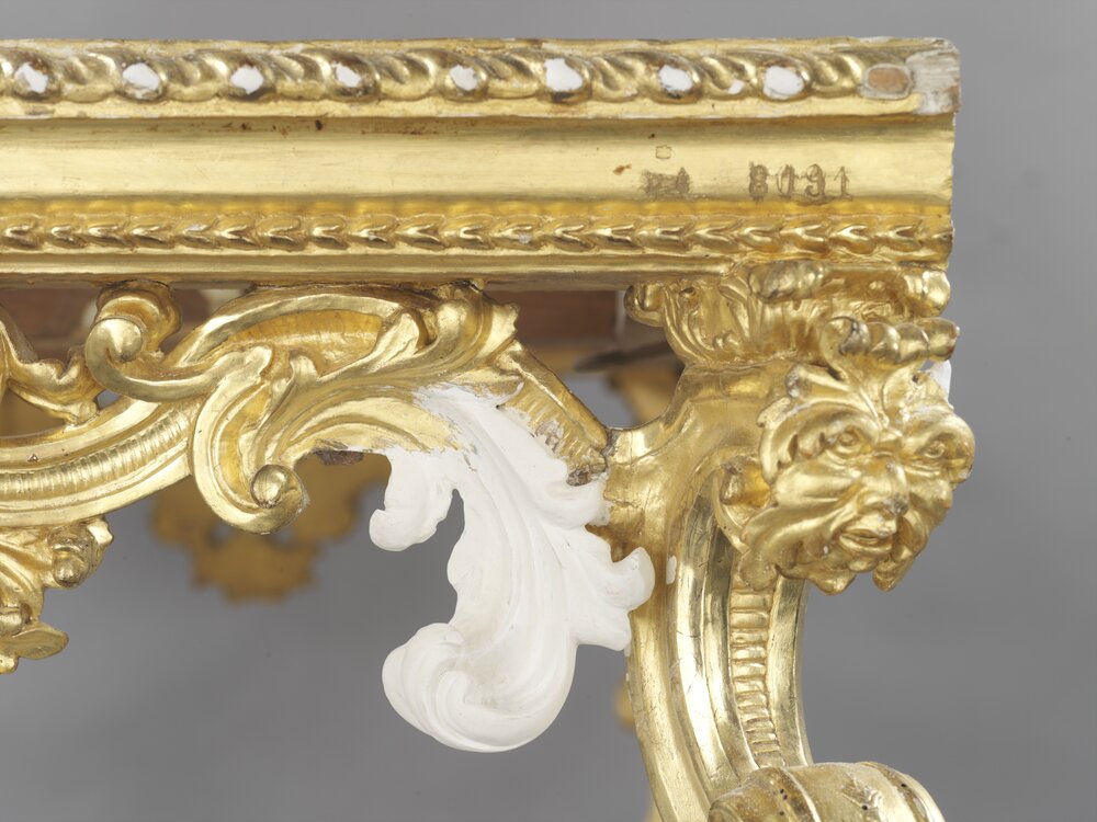 Nichelino, Stupinigi Hunting Lodge, Consoles, inv. 6784 - during restoration, grouting 