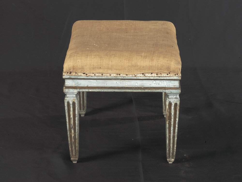 Stupinigi Hunting House, Stool inv. 4132 - before restoration