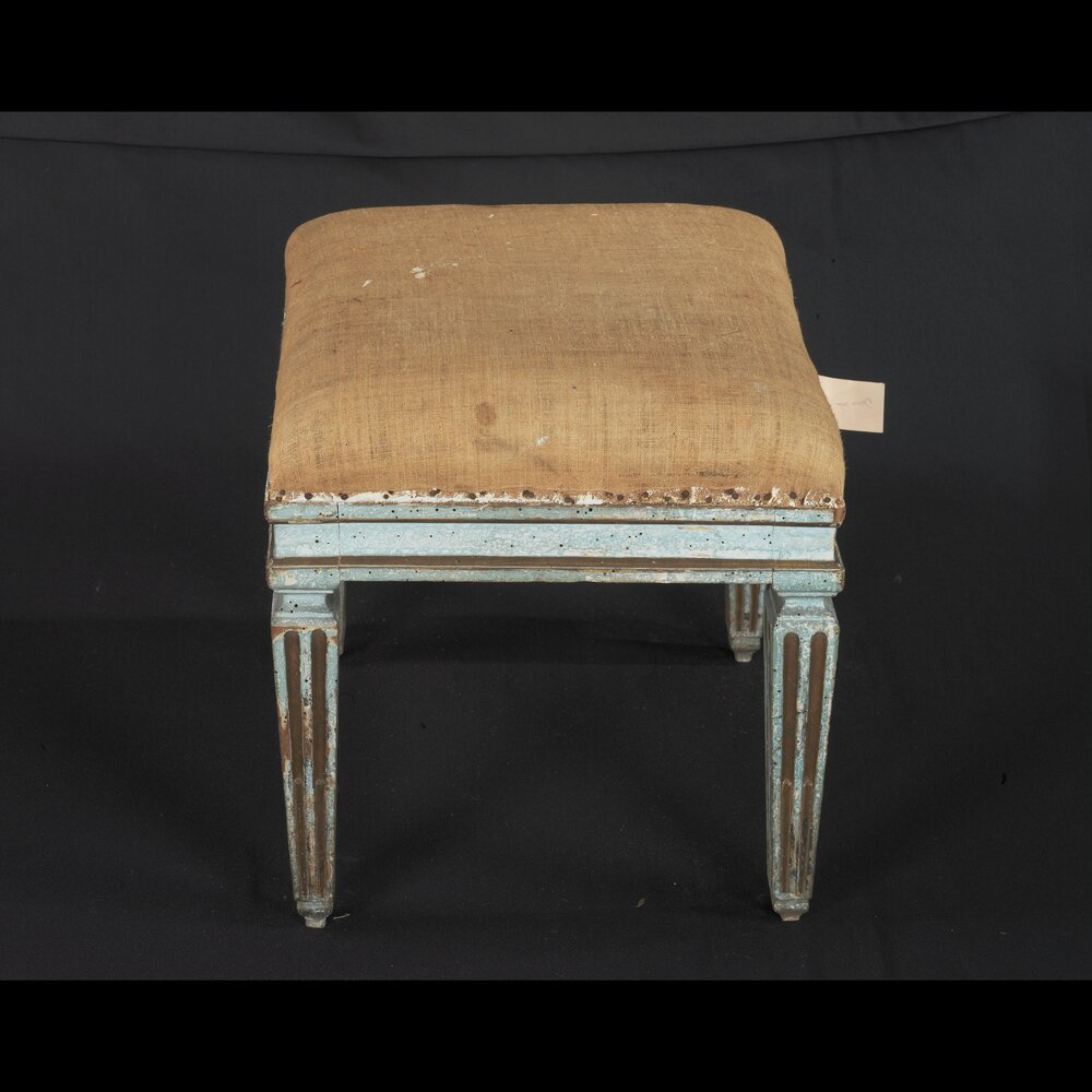 Stupinigi Hunting House, Stool inv. 4131 - before restoration