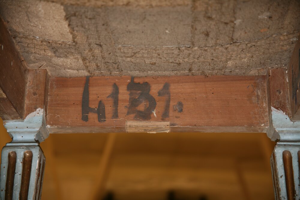 Stupinigi Hunting House, Stool inv. 4131 - No. of inventory during restoration