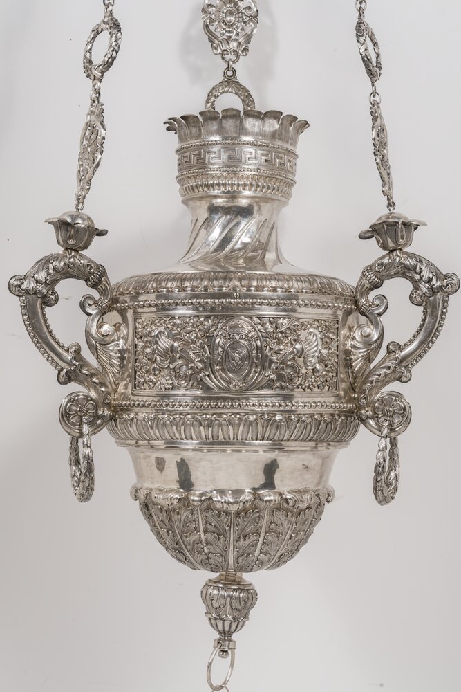 Fossano, Cattedrale di s. Maria e s. Giovenale, Lampada votiva - dopo il restauro