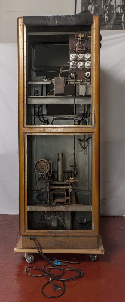 104-CM-2018_Torino, Museo Nazionale del Cinema, Cabina fotografica 