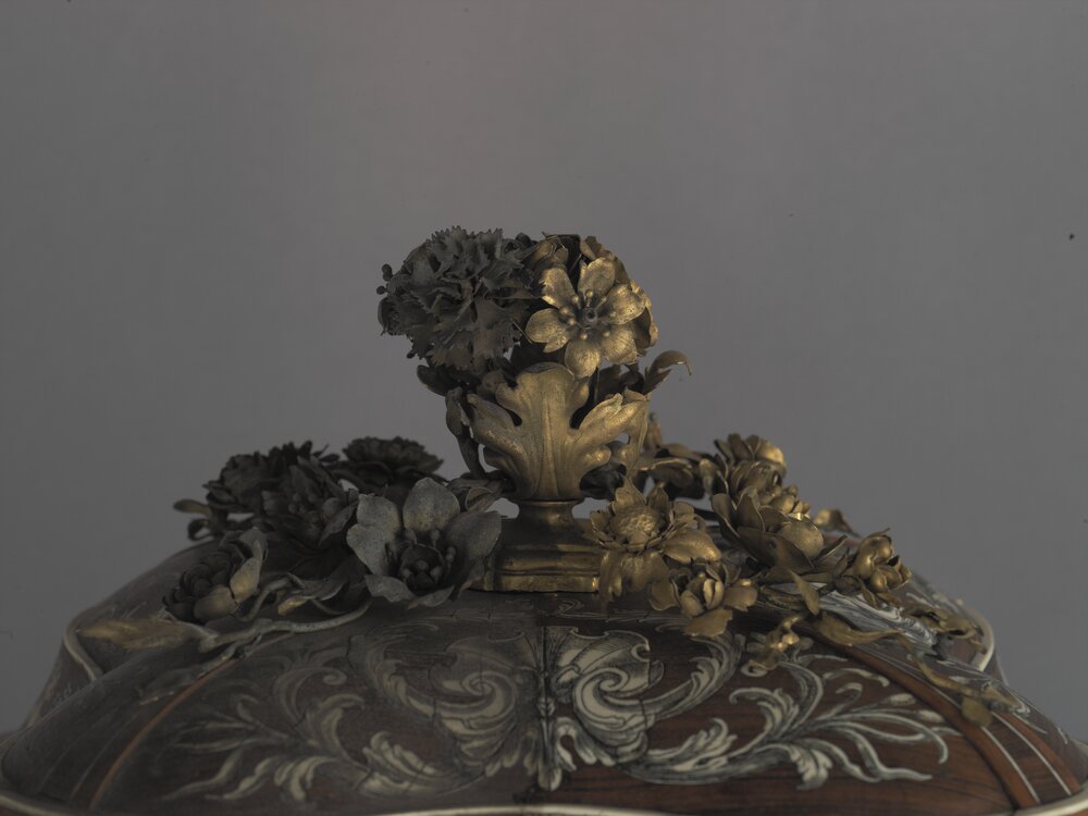 Turin, Royal Palace, P. Piffetti, Box, inv. 7099 - during the restoration