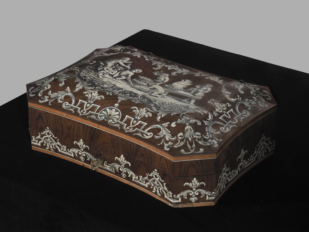 37-AL-2007_Venaria, Reggia, P. Piffetti, Toilet box (property Piedmont region)