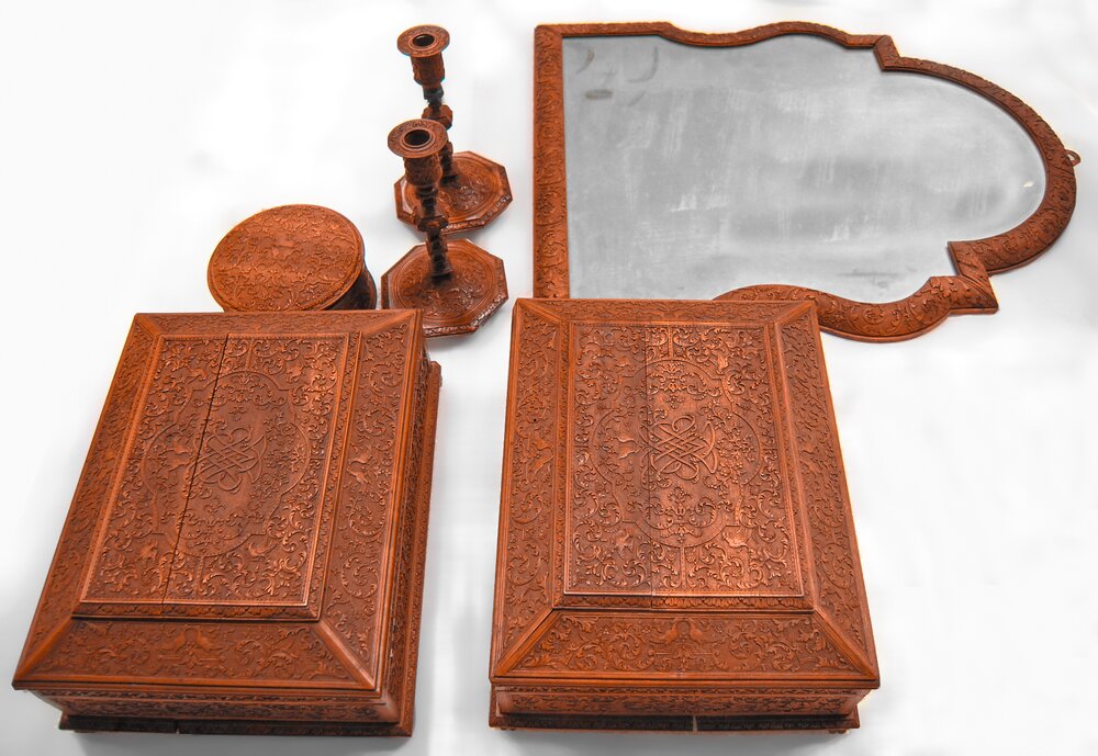 23-AL-2013_Venaria, Reggia, Servizio per toeletta, inv. 0014/L (proprietà Museo Civico d'Arte Antica di Torino - Palazzo Madama)