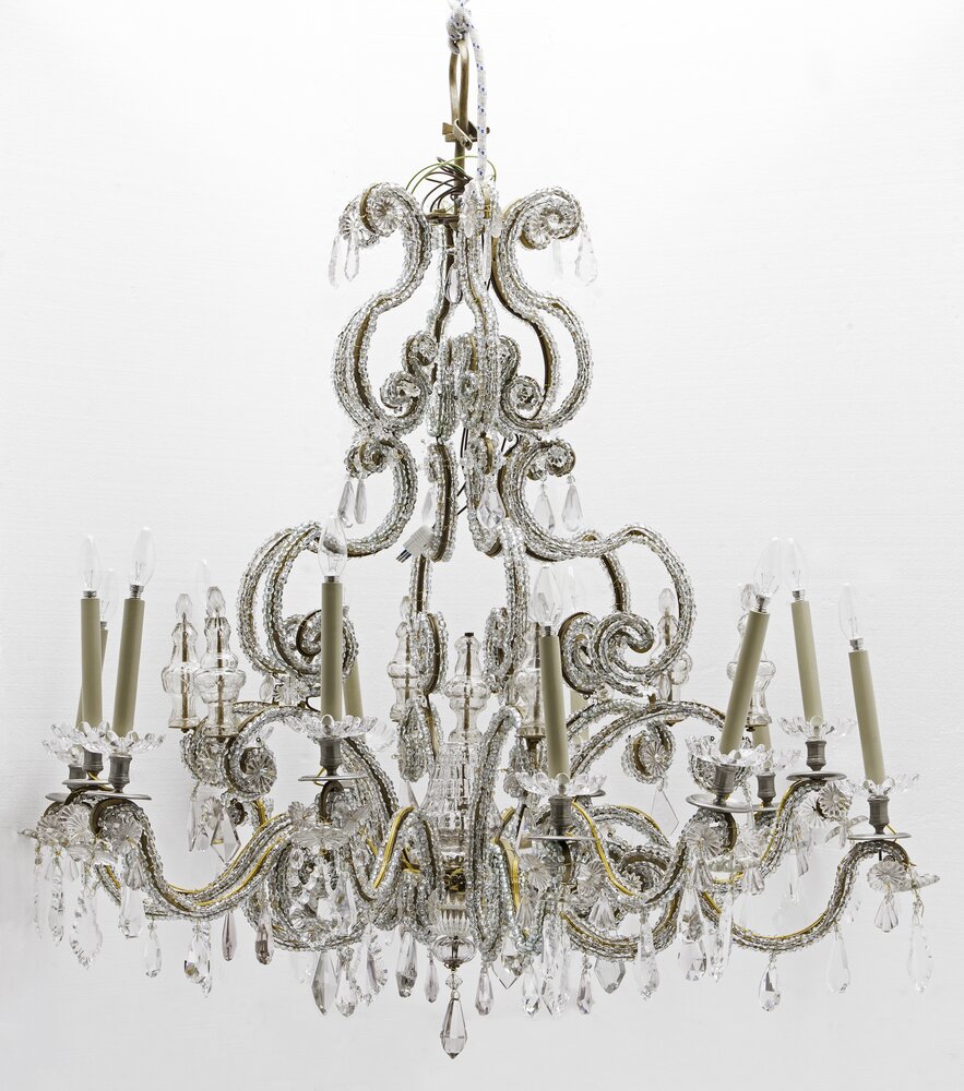 Hunting Palace of Stupinigi, Chandelier with eight arms, anteroom apartment of the King - after restoration