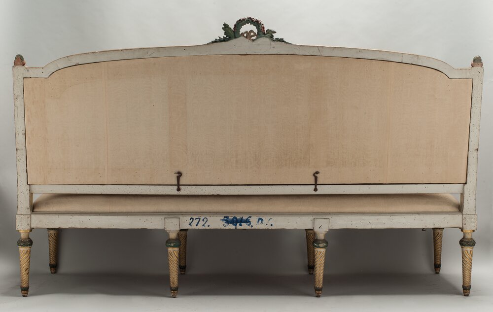 Hunting lodge by Stupinigi, Bonzanigo sofa inv. 272 verse - before restoration