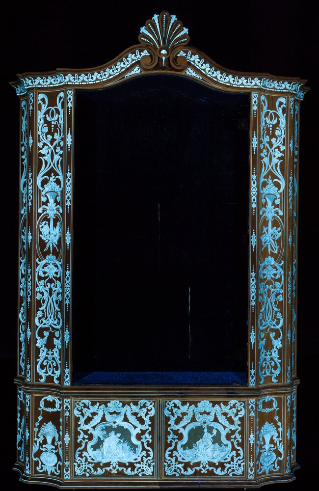 Nichelino, Hunting Palace of Stupinigi, Medal Piffetti, inv. 2468 - UV analysis