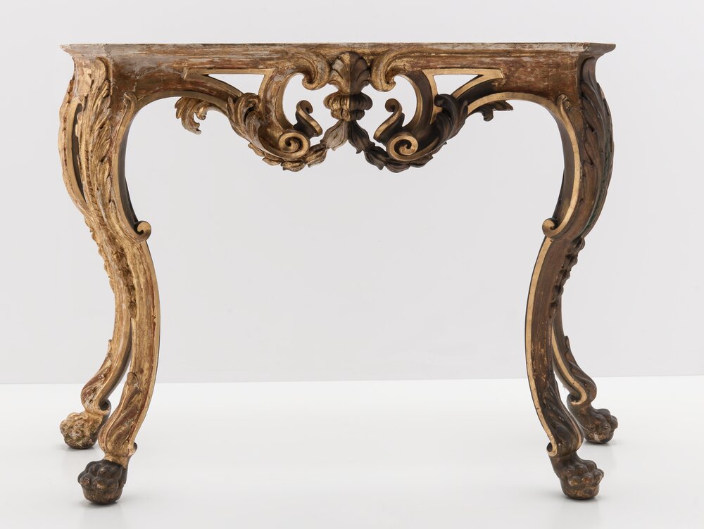 Stupinigi Hunting House, Wall Table inv. 1086 - during the restoration