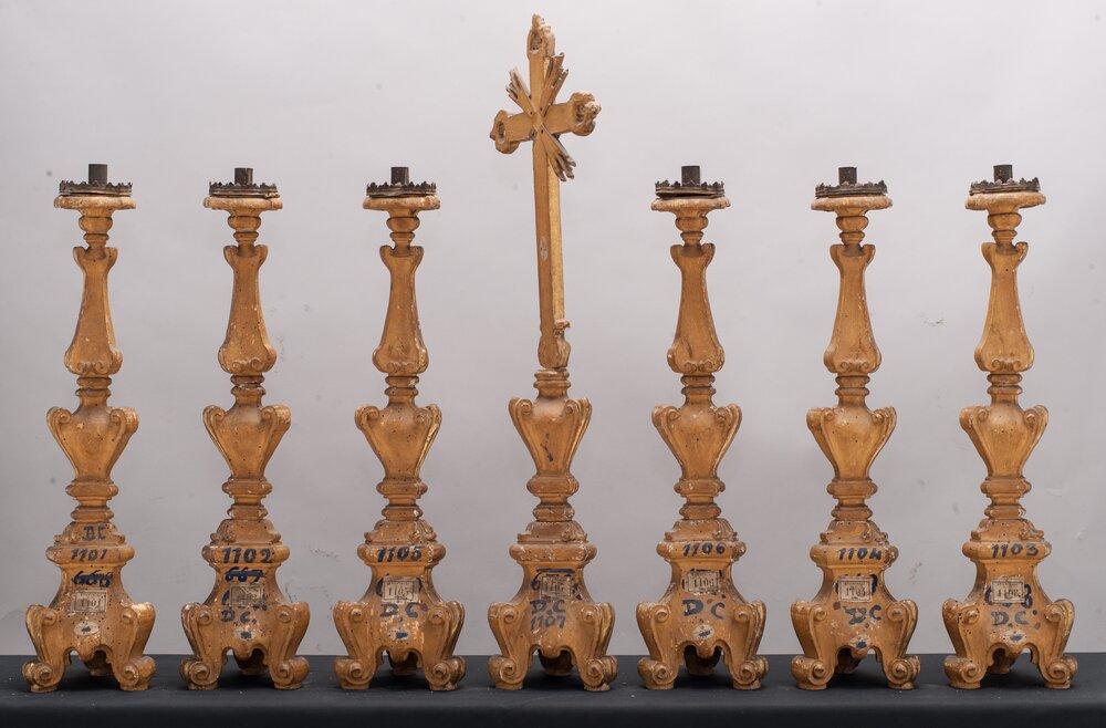 Hunting lodge of Stupinigi, Candlesticks and cross inv. 1101, 1102, 1103, 1104, 1005, 1106, 1107 - before restoration