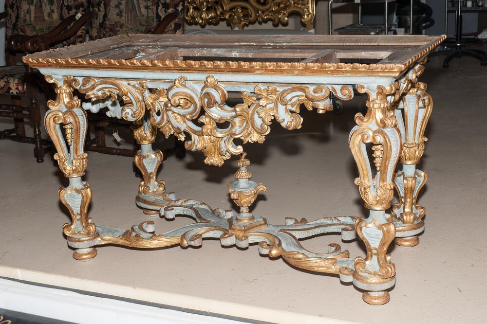 Venaria, Reggia, Console con mensa a intarsi - prima del restauro