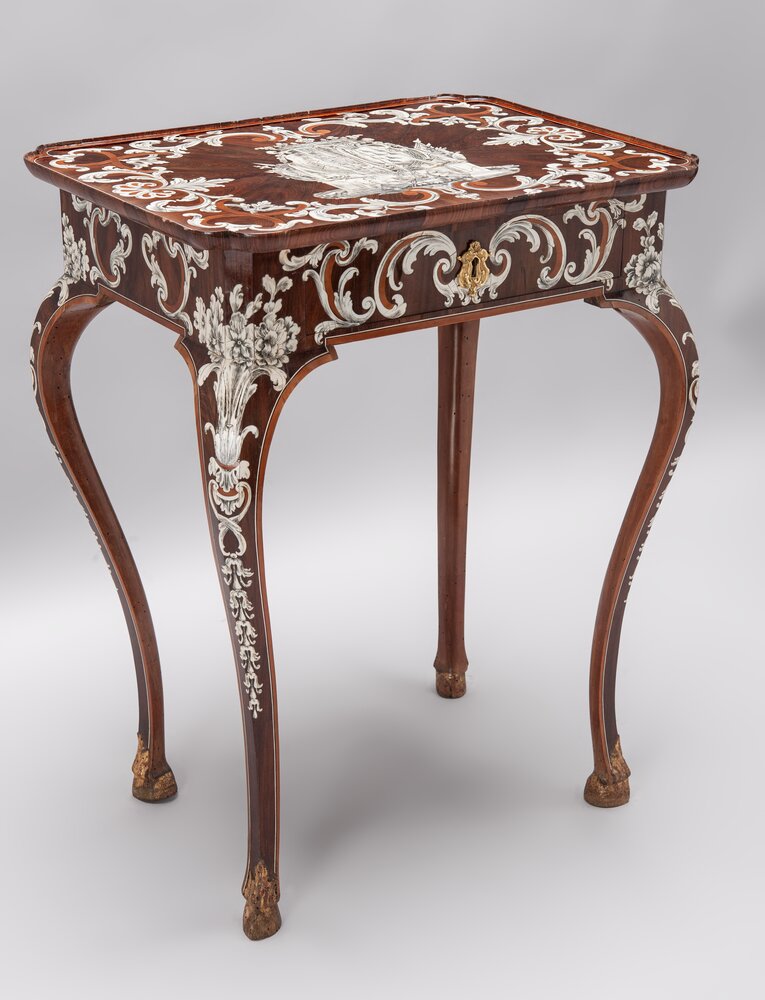 Santena, Castello Cavour, P. Piffetti, Coffee table, inv. I/50 - after restoration