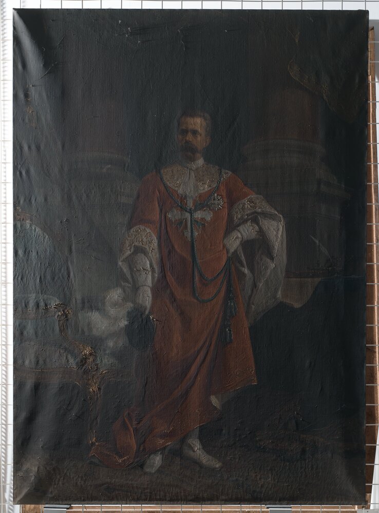 Nichelino, Palazzina di Caccia di Stupinigi, R. Morgari, Ritratto di Umberto I in abiti di gran maestro dell'ordine dei SS: Maurizio e Lazzaro - prima del restauro, luce radente
