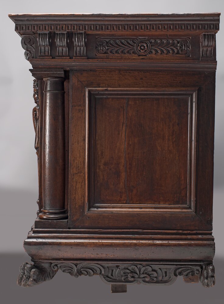 Turin, Galleria Sabauda, Credenza, inv. 87 - before restoration