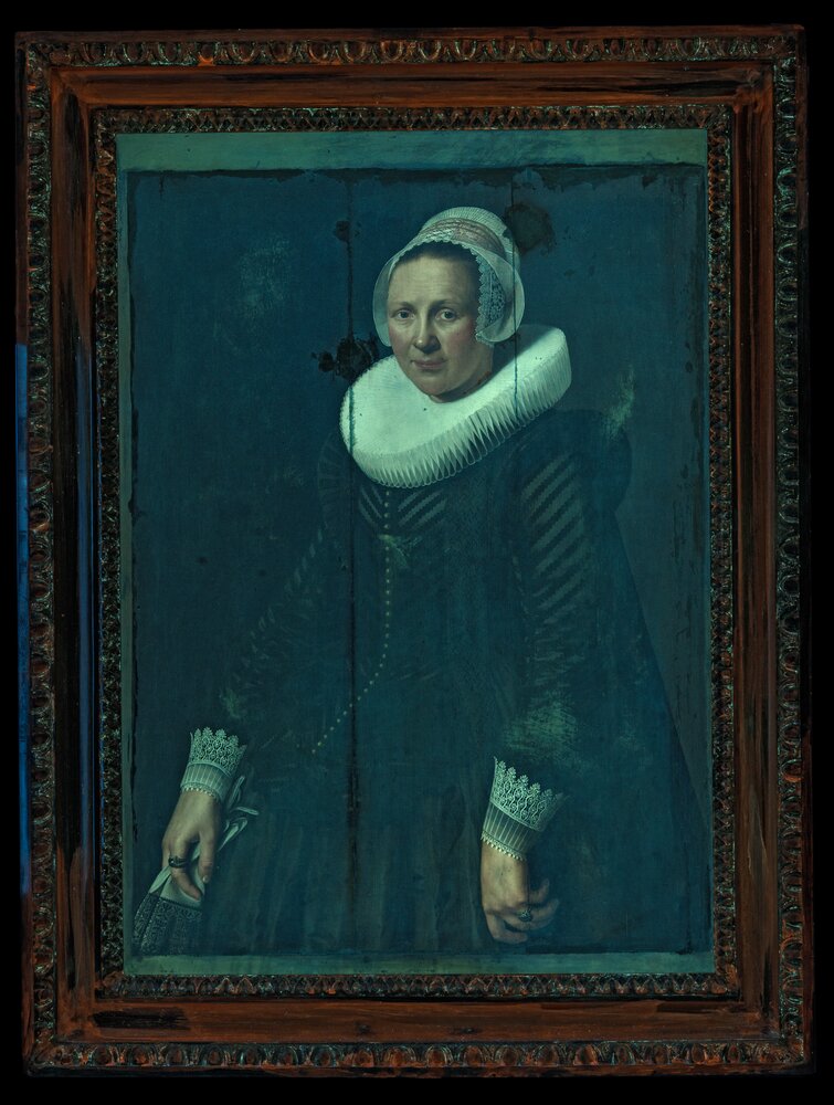 Torino, Galleria Sabauda, N. E. Pickenoy, Ritratto di donna, inv. 68 - analisi UV