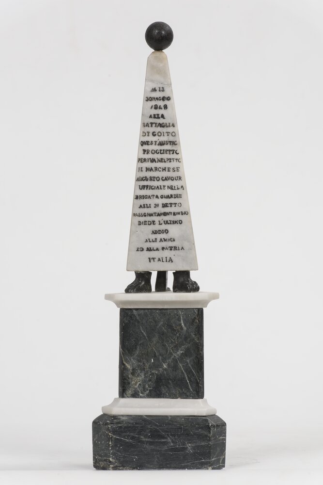 Santena, Castello Cavour, Piramide a ricordo del sacrificio del Marchese A. Cavour nella battaglia di Goito, inv. II/274 - dopo il restauro
