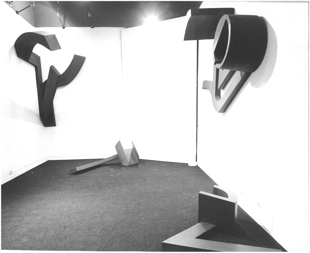 1969, maggio
GIUSEPPE SPAGNULO.
Installazione alla Galleria Martano.
Allestimento